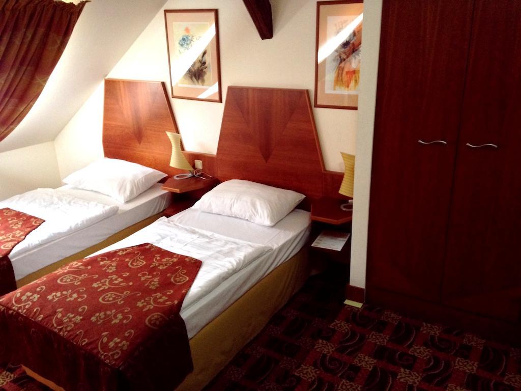 Old Town Bed & Breakfast Τσέσκε Μπουντεγιόβιτσε Εξωτερικό φωτογραφία