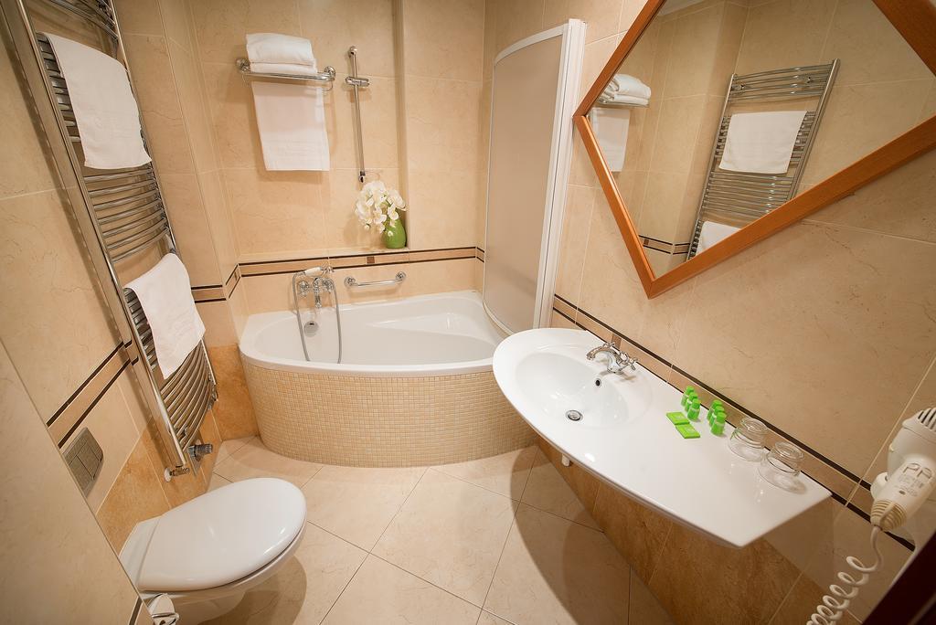 Old Town Bed & Breakfast Τσέσκε Μπουντεγιόβιτσε Εξωτερικό φωτογραφία