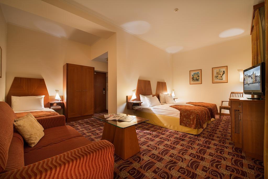 Old Town Bed & Breakfast Τσέσκε Μπουντεγιόβιτσε Εξωτερικό φωτογραφία