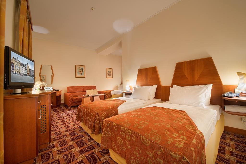 Old Town Bed & Breakfast Τσέσκε Μπουντεγιόβιτσε Εξωτερικό φωτογραφία