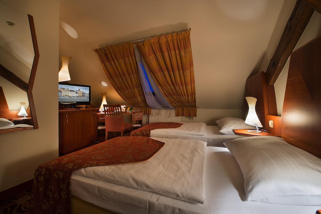 Old Town Bed & Breakfast Τσέσκε Μπουντεγιόβιτσε Εξωτερικό φωτογραφία