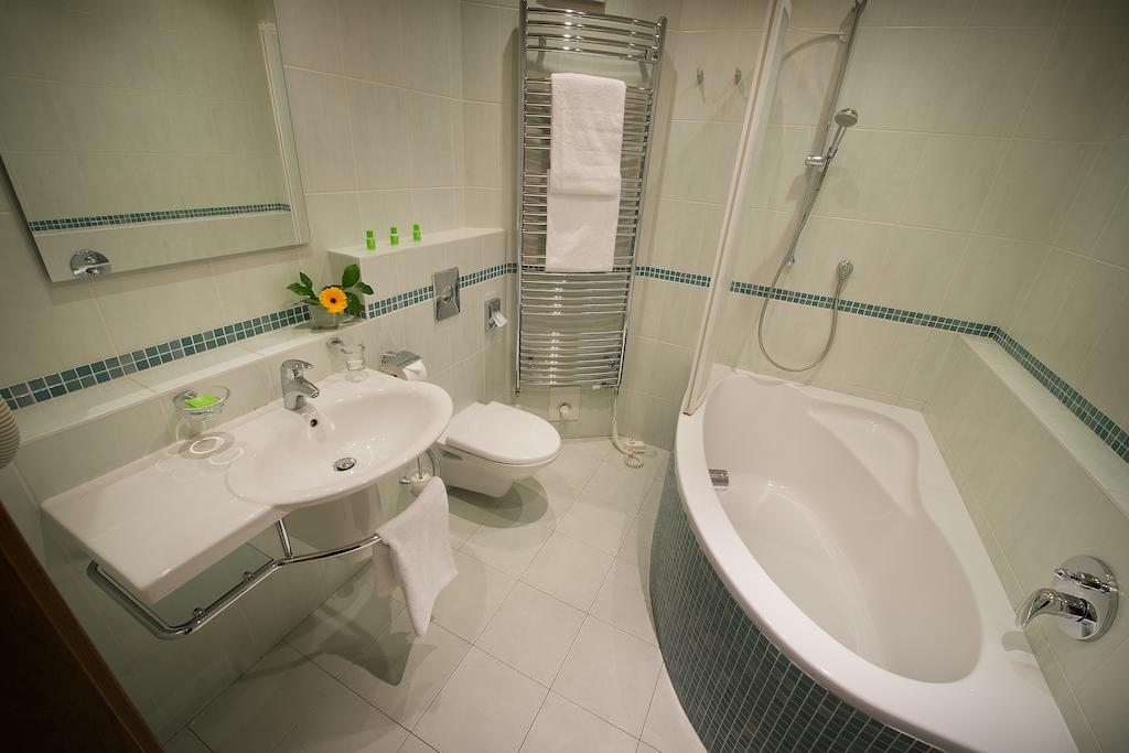 Old Town Bed & Breakfast Τσέσκε Μπουντεγιόβιτσε Δωμάτιο φωτογραφία